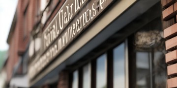 房租水电物业综合起来叫什么？